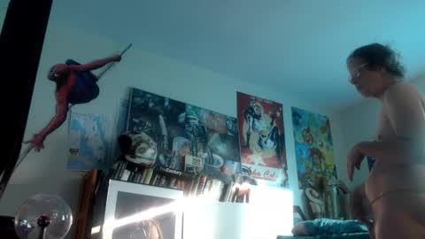 Snapshot of bottomboo7 chatting on November 30, 1:15 pm Bottomboo7 online show from November 30, 1:15 pm