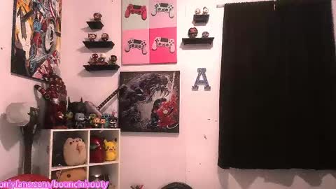 Snapshot of bouncinbooty chatting on April 6, 4:46 am Pumpkin Butt online show from April 6, 4:46 am