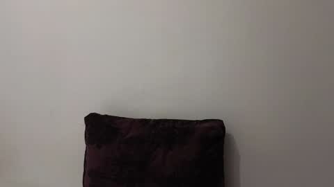 Snapshot of bouncingb00bs chatting on January 24, 11:48 am Gianna online show from January 24, 11:48 am