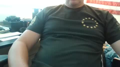 Snapshot of bourbonman144 chatting on September 12, 7:25 pm bourbonman144 online show from September 12, 7:25 pm