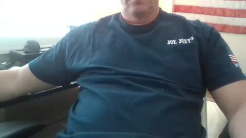 bourbonman144 online show from April 29, 8:15 pm