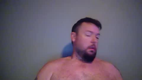 bowtieguy84 online show from October 6, 3:04 am