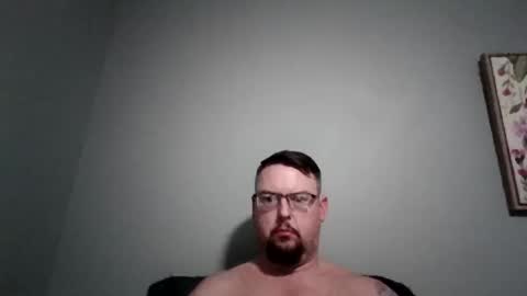 bowtieguy84 online show from February 3, 1:59 am