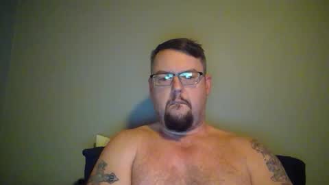 bowtieguy84 online show from March 27, 8:59 am