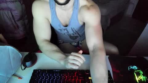 boy_boy22 online show from December 29, 11:50 pm