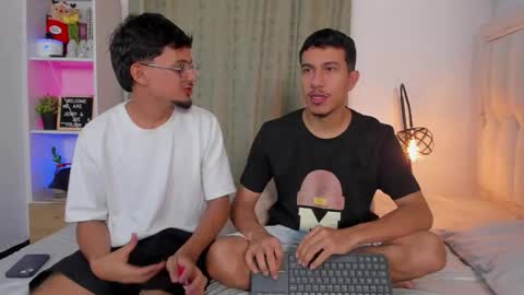 boy_jerry online show from February 22, 7:40 am