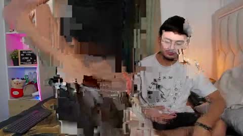 boy_jerry online show from July 2, 9:48 am