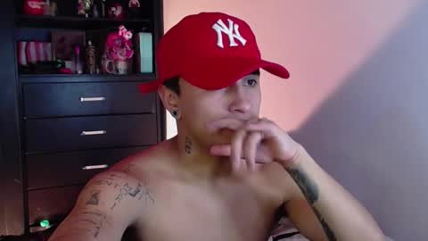 Snapshot of boy_nauthy chatting on February 19, 11:45 pm boy_nauthy online show from February 19, 11:45 pm