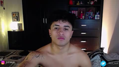 Snapshot of boy_nauthy chatting on March 6, 11:01 pm boy_nauthy online show from March 6, 11:01 pm