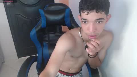boy_slim07 online show from September 13, 2:39 pm