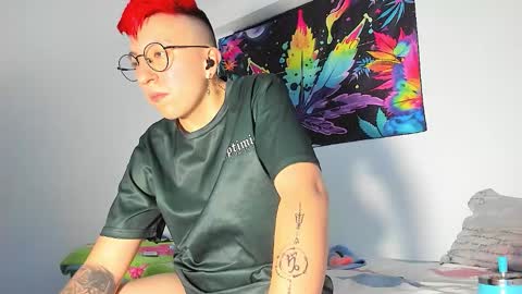 Edward ftm trans queerslave online show from December 22, 3:14 am