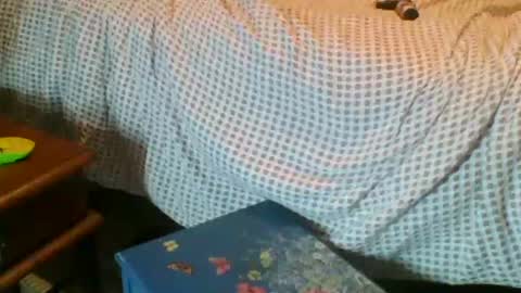 BOYALICIOUSBABY online show from December 15, 4:39 am