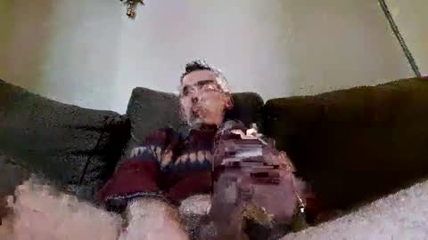 Snapshot of boybcn19 chatting on February 20, 11:20 am Your slavesexx19 online show from February 20, 11:20 am