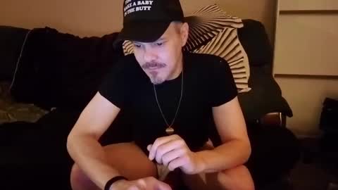 Slutty Stud online show from December 30, 1:14 pm