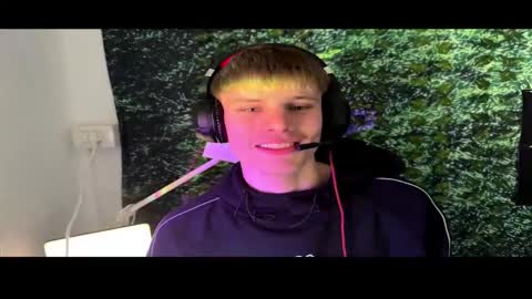 boyblondhetero online show from February 19, 4:25 pm