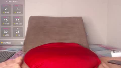 Snapshot of boycali0295 chatting on February 26, 7:07 am John David online show from February 26, 7:07 am