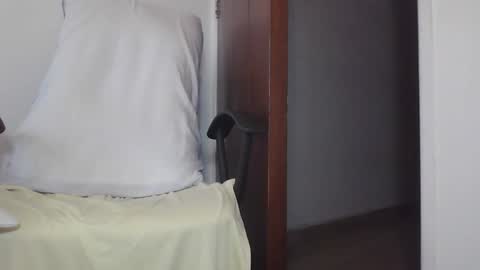 Tommy - OnFns  tommy  874 online show from December 20, 12:56 pm