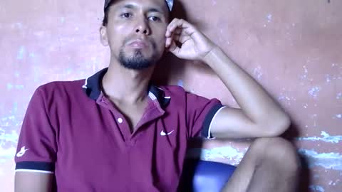 Snapshot of boycumlatino21 chatting on October 4, 8:51 pm Boy online show from October 4, 8:51 pm