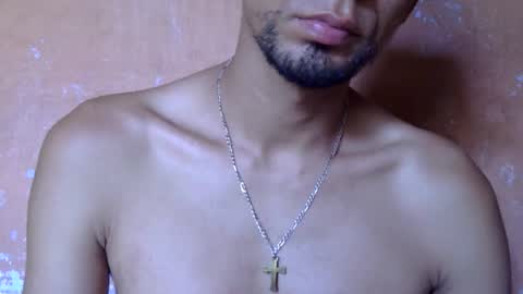 Snapshot of boycumlatino21 chatting on October 7, 7:00 pm Boy online show from October 7, 7:00 pm