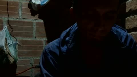 Snapshot of boycumlatino21 chatting on October 9, 2:31 am Boy online show from October 9, 2:31 am