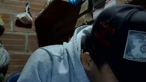 Snapshot of boycumlatino21 chatting on November 1, 2:35 am Boy online show from November 1, 2:35 am