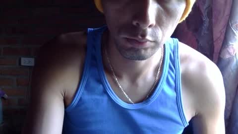 Snapshot of boycumlatino21 chatting on January 5, 10:02 pm Boy online show from January 5, 10:02 pm