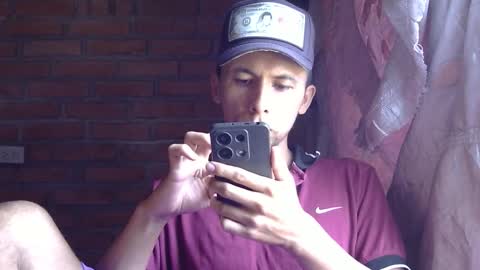 Snapshot of boycumlatino21 chatting on January 18, 5:17 pm Boy online show from January 18, 5:17 pm