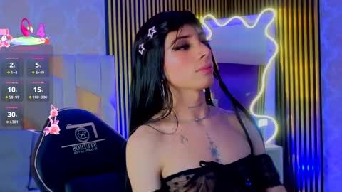 boyfox_tay online show from June 6, 4:50 am