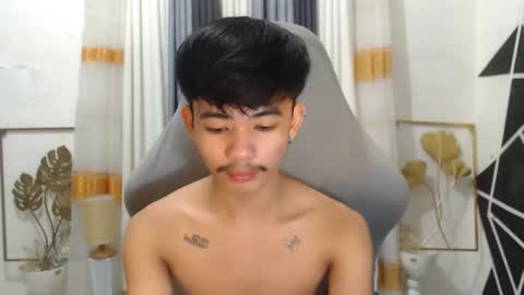 HI IM JAMES DONT FORGET GIVE ME THUMBS UP AND JOIN TO MY FANCLUB online show from December 7, 3:19 pm