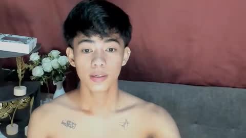 HI IM JAMES DONT FORGET GIVE ME THUMBS UP AND JOIN TO MY FANCLUB online show from September 20, 8:43 pm