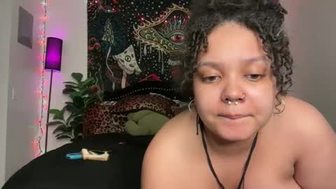 Snapshot of boysdroollx chatting on February 15, 7:51 am Puddin online show from February 15, 7:51 am