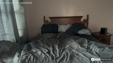 boysetsfire34 online show from October 1, 11:38 am