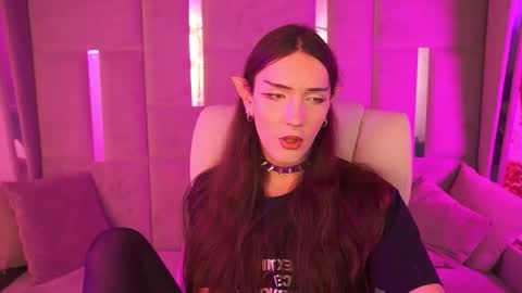 Nova online show from November 9, 10:19 pm