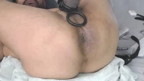 boytoy4u8 online show from July 19, 7:45 am
