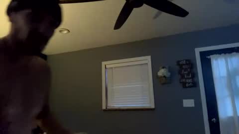 boytoy8969 online show from December 11, 9:45 pm