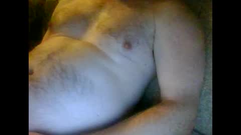 Snapshot of bpw76 chatting on January 2, 1:38 am bpw76 online show from January 2, 1:38 am