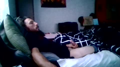Snapshot of brad1989musiclife chatting on June 28, 12:55 pm GuitarBrad1989 online show from June 28, 12:55 pm
