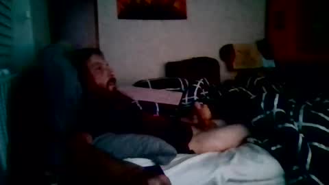 Snapshot of brad1989musiclife chatting on July 11, 10:40 am GuitarBrad1989 online show from July 11, 10:40 am