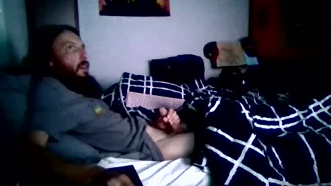 Snapshot of brad1989musiclife chatting on July 14, 5:01 am GuitarBrad1989 online show from July 14, 5:01 am