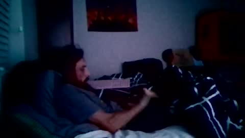 Snapshot of brad1989musiclife chatting on July 15, 7:24 am GuitarBrad1989 online show from July 15, 7:24 am