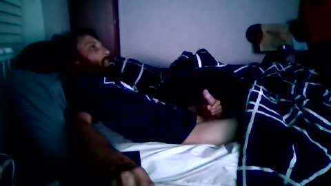 Snapshot of brad1989musiclife chatting on July 22, 5:32 am GuitarBrad1989 online show from July 22, 5:32 am
