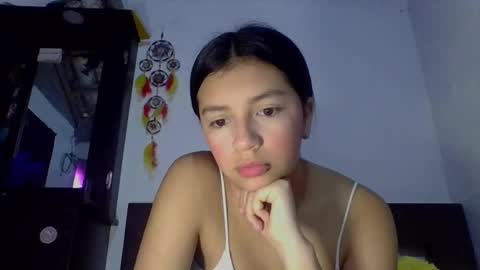 Snapshot of brad_and_emma293215 chatting on March 13, 6:58 pm brad_and_emma293215 online show from March 13, 6:58 pm