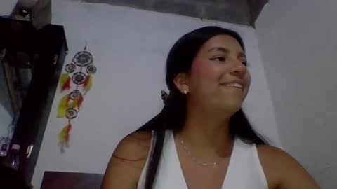 Snapshot of brad_and_emma293215 chatting on April 3, 12:41 am brad_and_emma293215 online show from April 3, 12:41 am