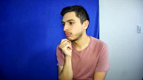 Snapshot of brad_hot6 chatting on December 4, 9:34 pm brad online show from December 4, 9:34 pm