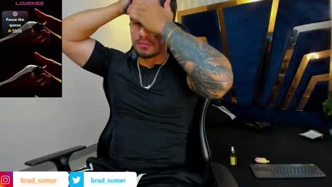 Snapshot of brad_summer chatting on September 26, 5:28 pm brad summer online show from September 26, 5:28 pm