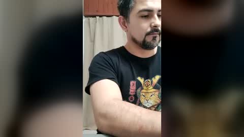 Snapshot of bradd_32 chatting on July 20, 11:23 am bradd_32 online show from July 20, 11:23 am