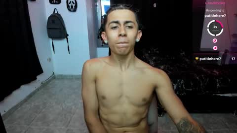 Snapshot of bradley_strong_ chatting on March 15, 3:45 am Bradley Strong online show from March 15, 3:45 am