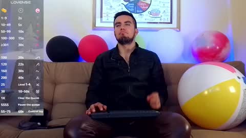 Bradley Colton Independ Model online show from December 17, 3:28 pm