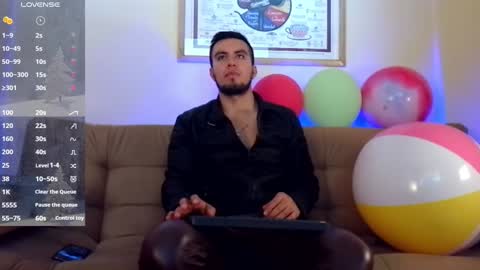 Bradley Colton Independ Model online show from December 18, 3:22 pm