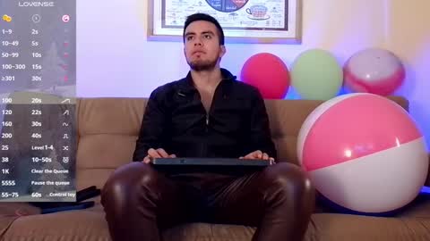 Bradley Colton Independ Model online show from December 24, 8:16 pm